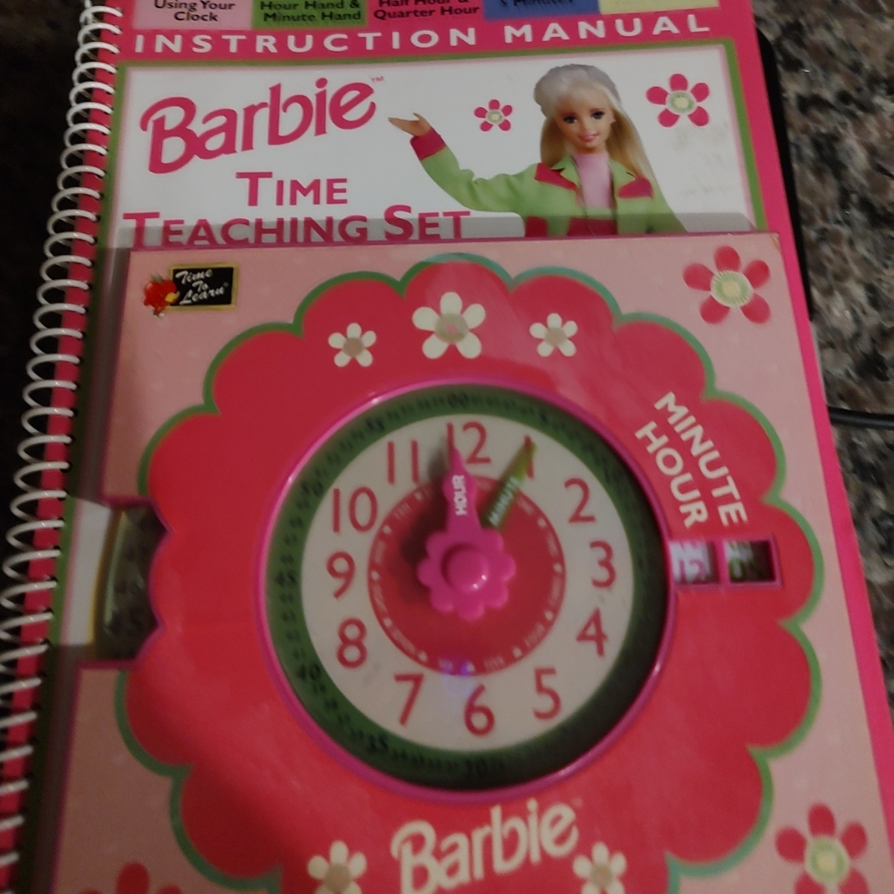 Rare vintage Barbie Time to Learn Clock + manual 1998 Mattel
